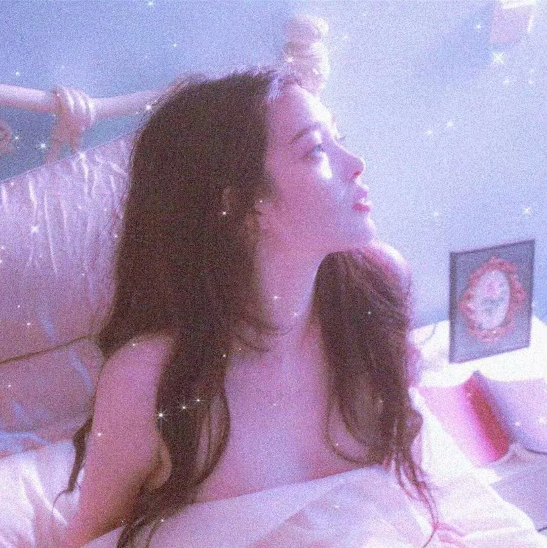 喜欢，轻吻，快跑